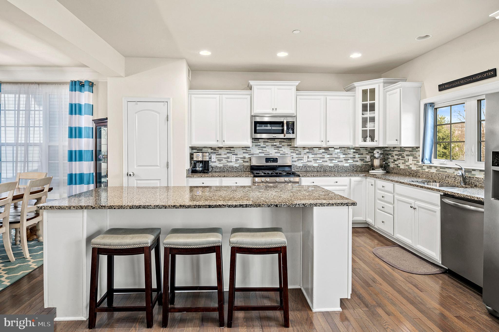 8141 Ridgely Loop Severn, MD 21144 - Photo 7 of 35 Kitchen