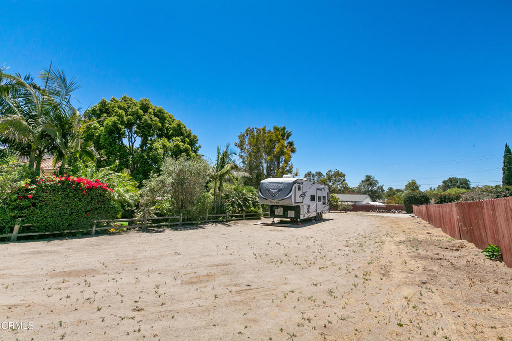 10539 Chippenham Road Camarillo, CA 93012 - Photo 69 of 74