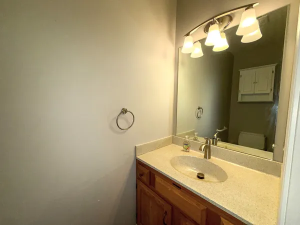 $368,000 | 16 Clover Drive, Unit 2B, Essex Junction, VT 05452