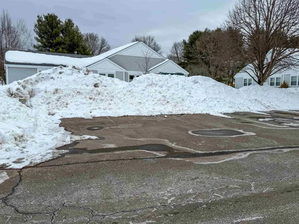 $368,000 | 16 Clover Drive, Unit 2B, Essex Junction, VT 05452