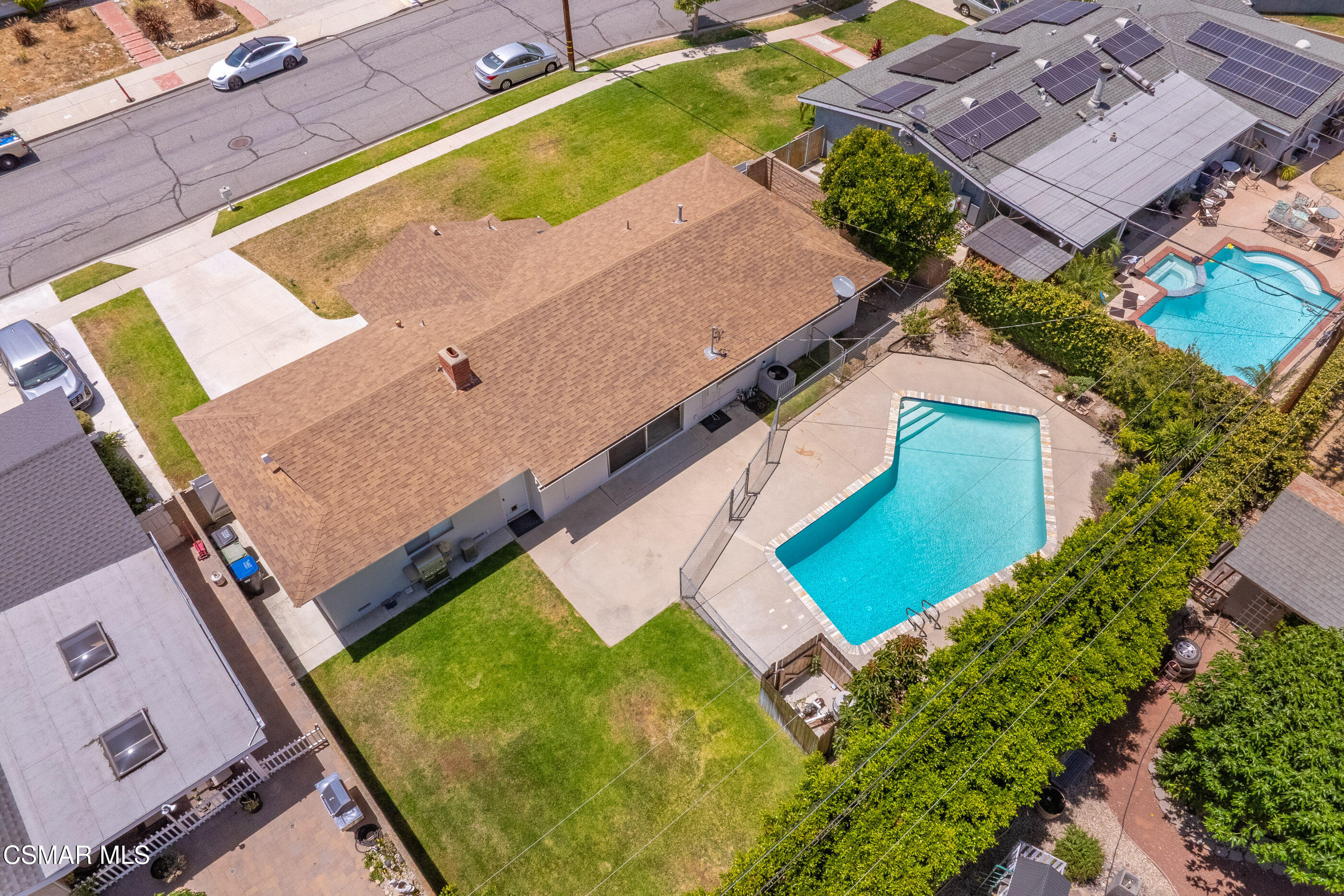 1870 Burch Avenue Simi Valley, CA 93063 - Photo 21 of 22 32