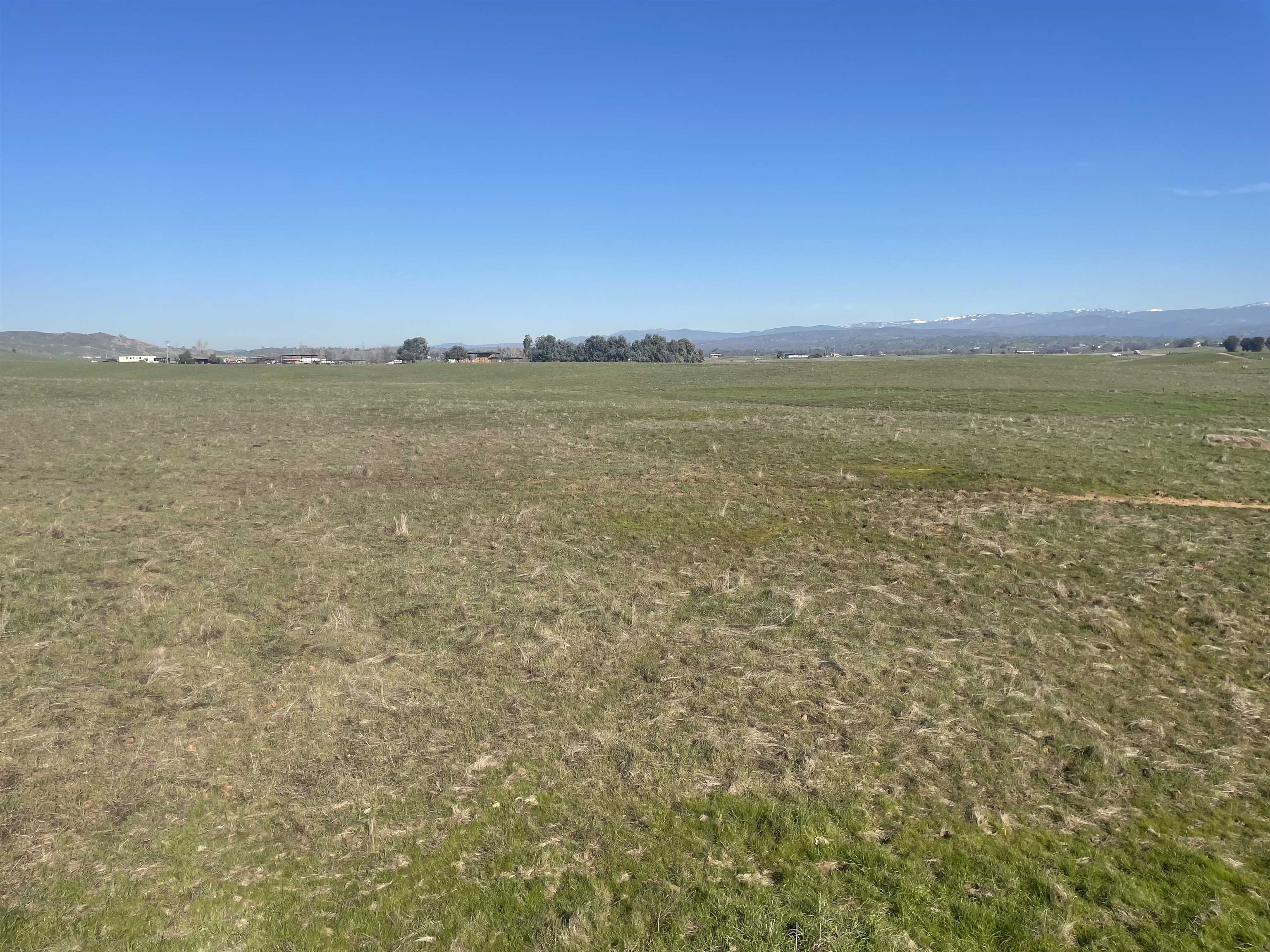 0 Heiskell Road Raymond, CA 93653 - Photo 6 of 9 a view of an ocean