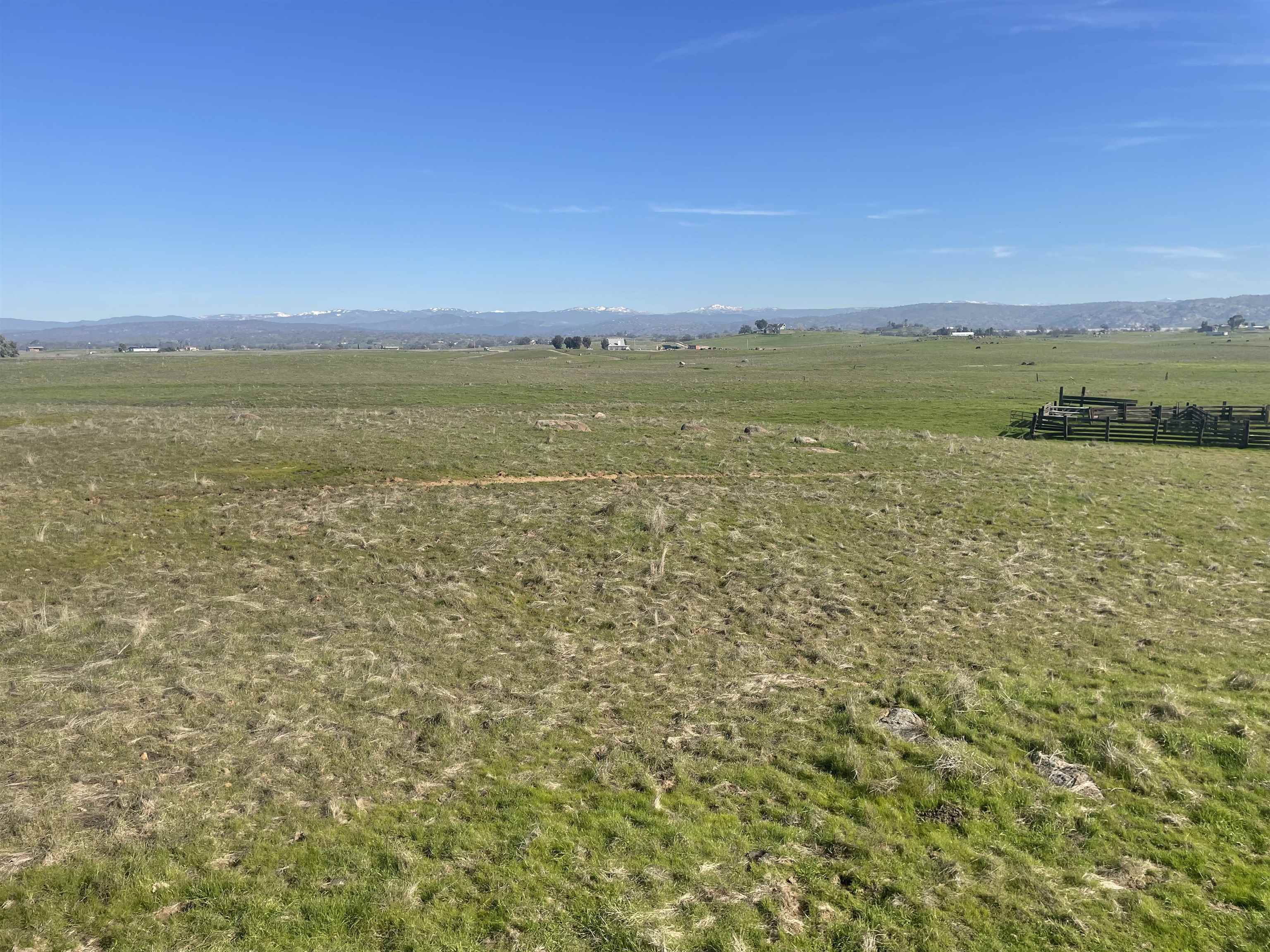 0 Heiskell Road Raymond, CA 93653 - Photo 8 of 9 a view of an ocean