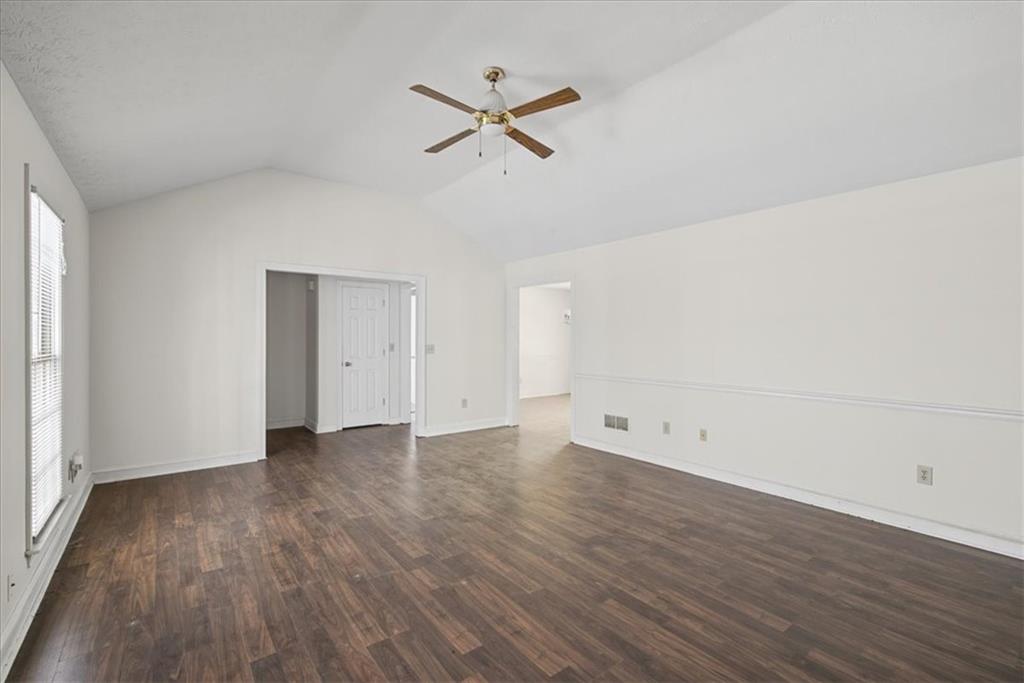 3925 Pate Road Loganville, GA 30052 - Photo 8 of 32 Gallery Image 8