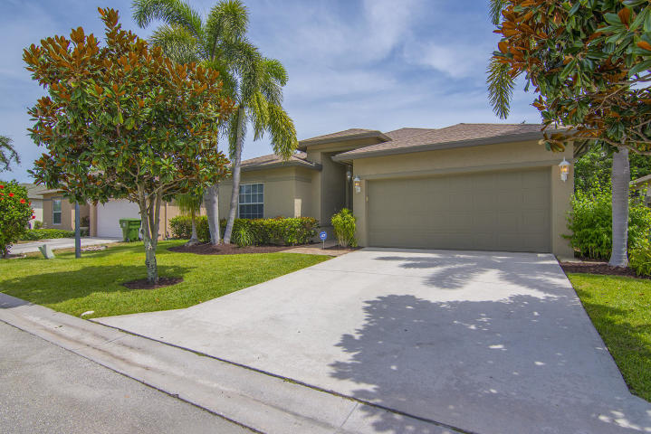 2025 Prairie Key Road Palm Springs, FL 33406 - Photo 1 of 20 Front of the house