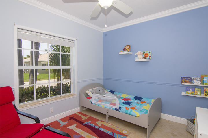 2025 Prairie Key Road Palm Springs, FL 33406 - Photo 13 of 20 Front Room