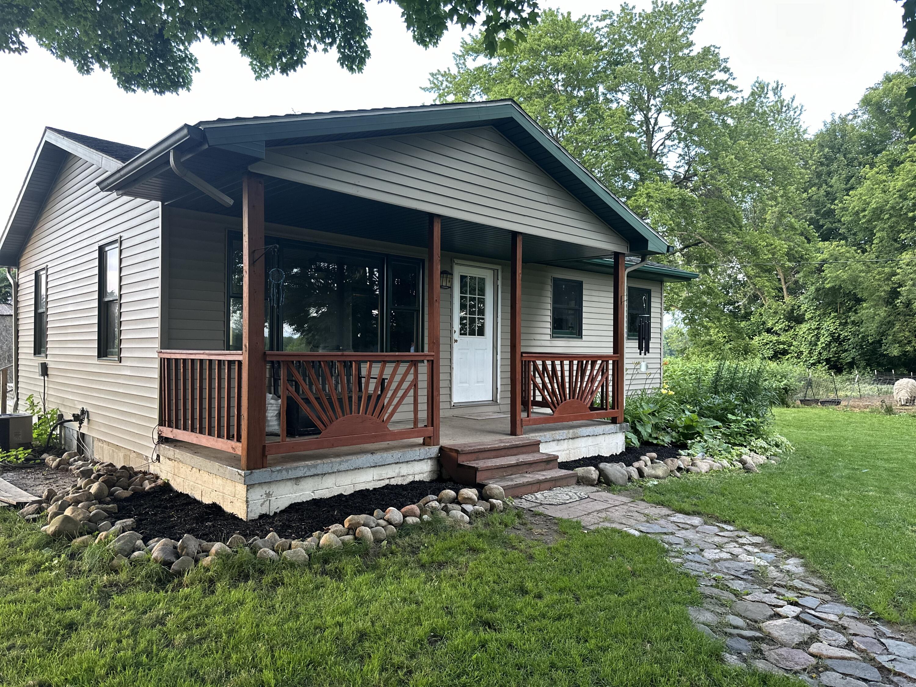 11686 Arthur Road Rodney, MI 49342 - Photo 3 of 67 IMG_2612