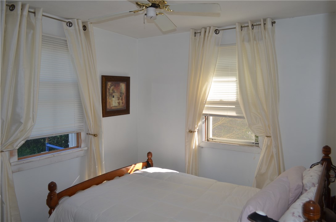 121 Conch Road Narragansett, RI 02882 - Photo 8 of 13