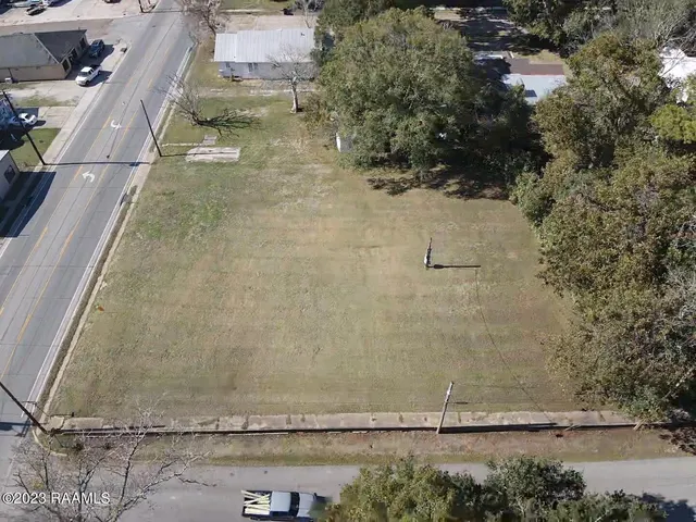 $45,000 | 707 Corner Of Charity N Bailey Street, Abbeville, LA 70510