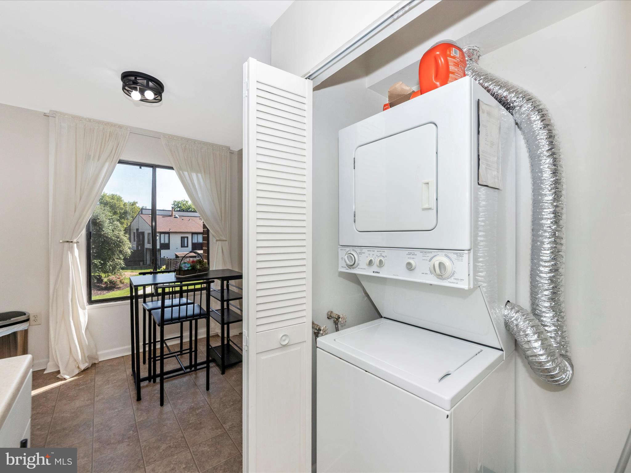 15716 Dorset Road, Unit 201 Laurel, MD 20707 - Photo 23 of 66 Laundry Area