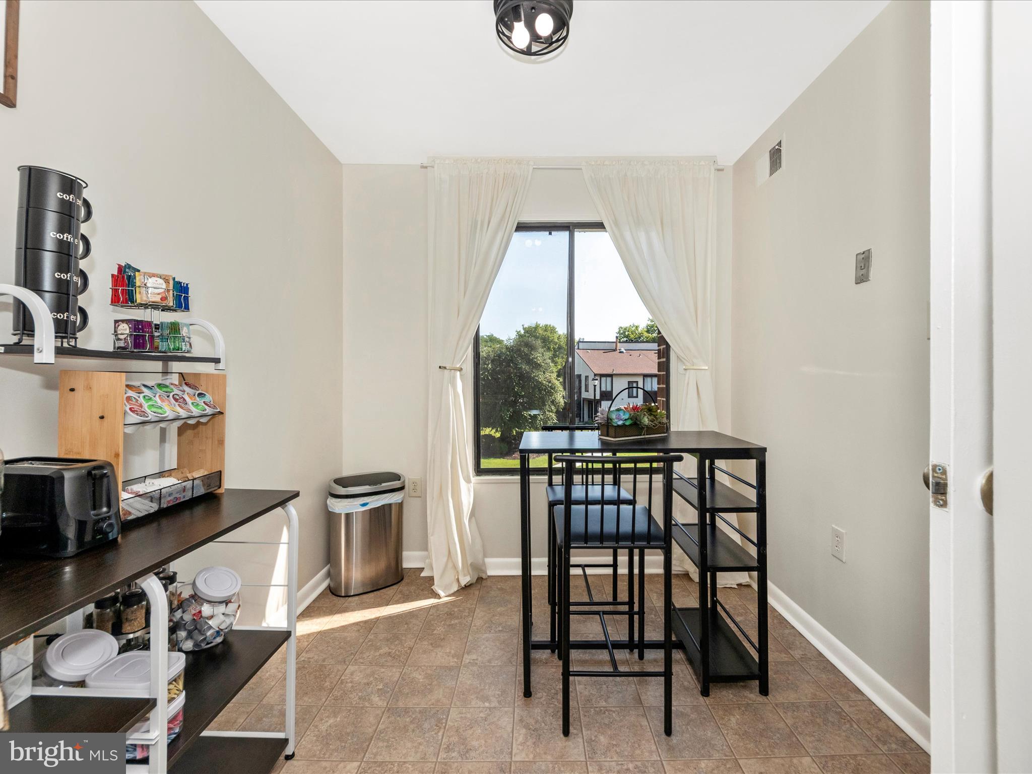 15716 Dorset Road, Unit 201 Laurel, MD 20707 - Photo 24 of 66 Breakfast Area