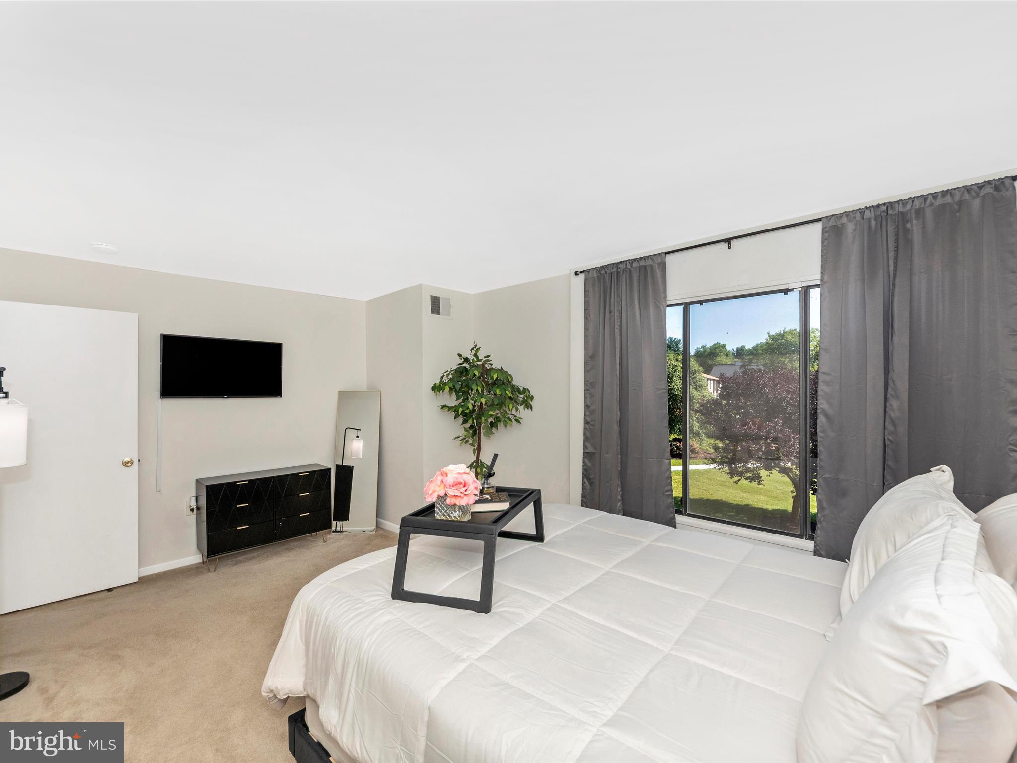 15716 Dorset Road, Unit 201 Laurel, MD 20707 - Photo 30 of 66 Primary Bedroom