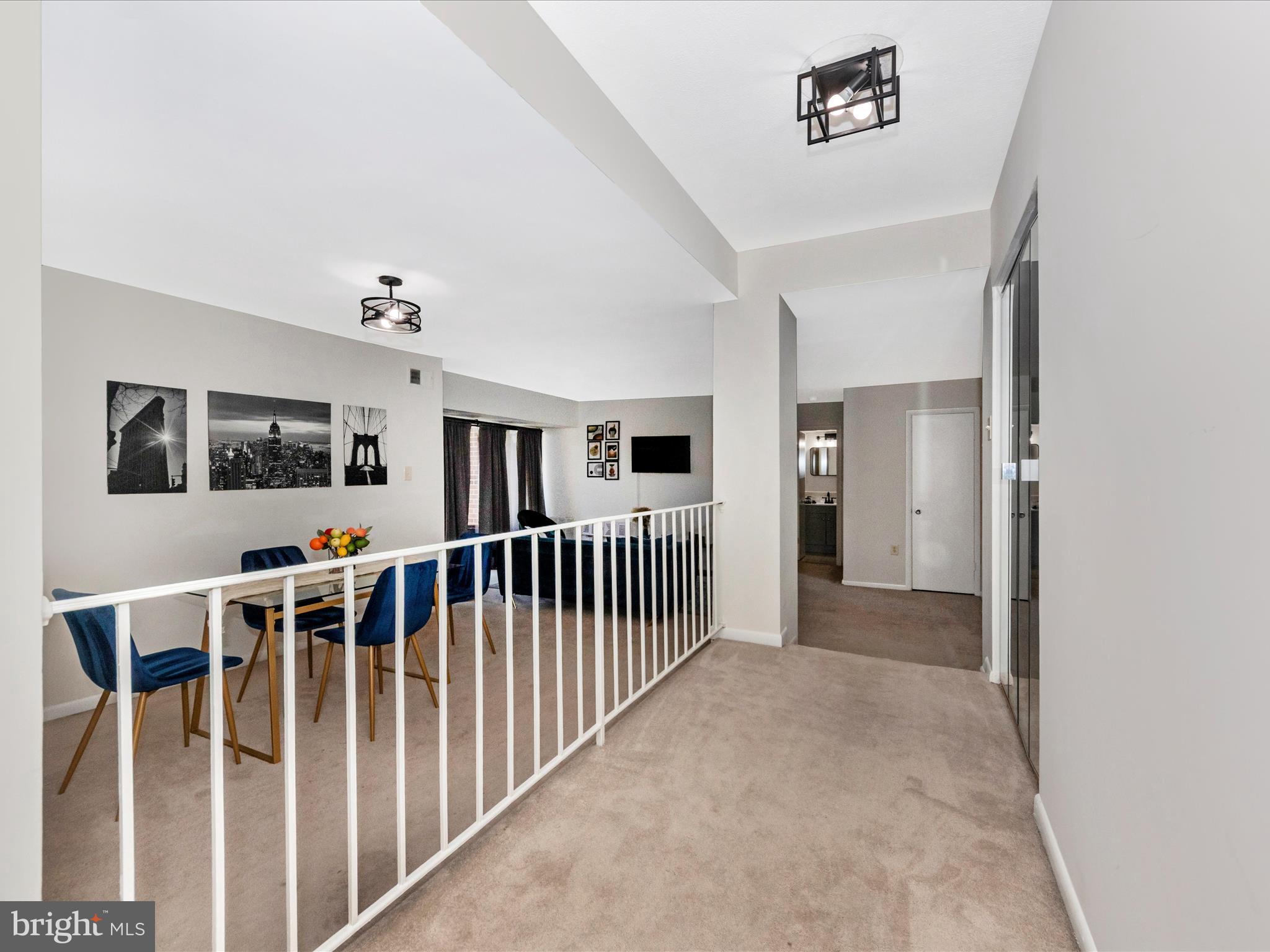 15716 Dorset Road, Unit 201 Laurel, MD 20707 - Photo 5 of 66 Foyer