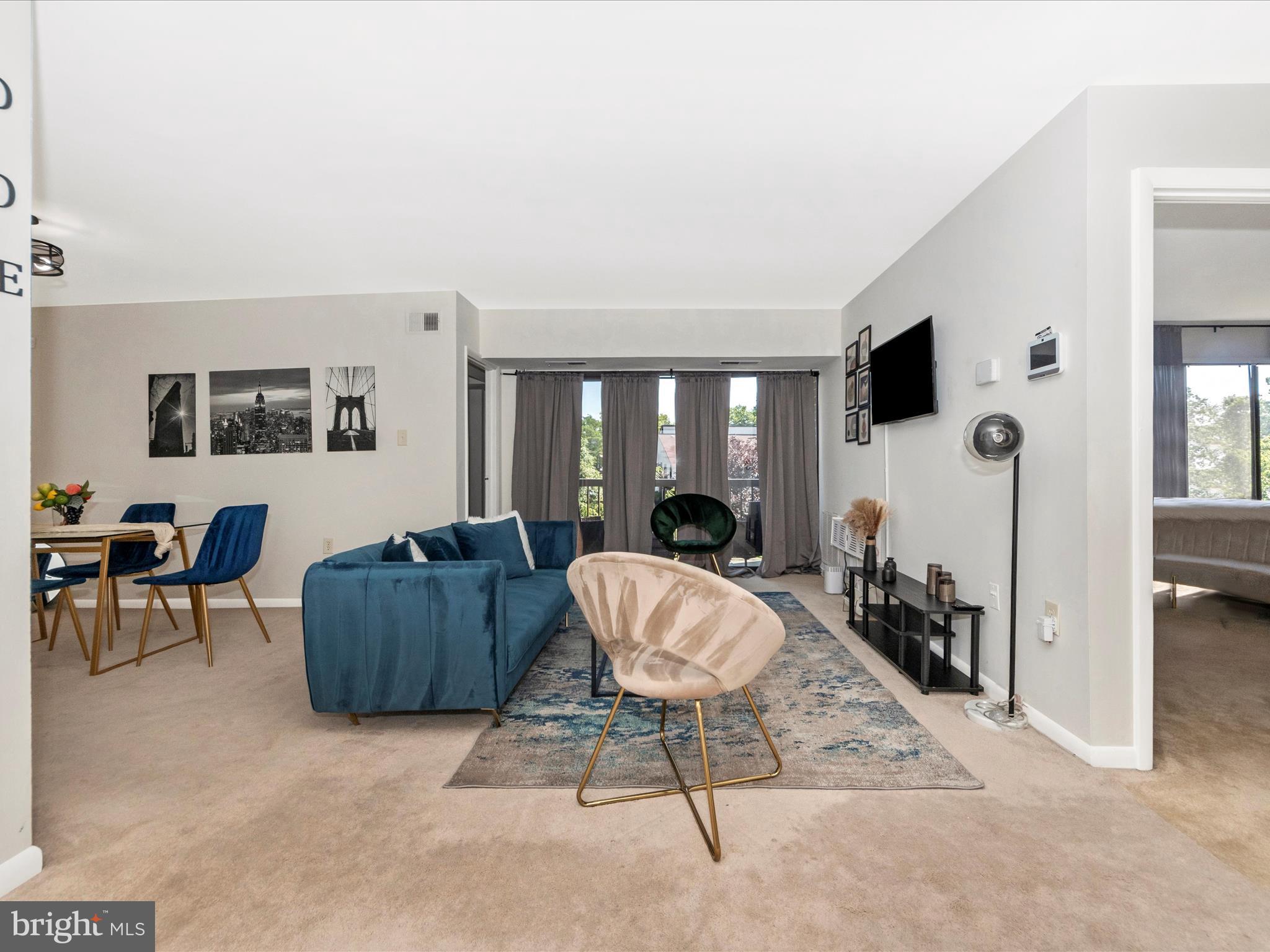 15716 Dorset Road, Unit 201 Laurel, MD 20707 - Photo 7 of 66 Living Room