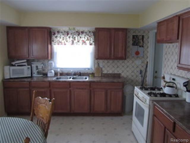 1655 Braidwood Road Memphis, MI 48041 - Photo 7 of 21 MIMLS31040693E
