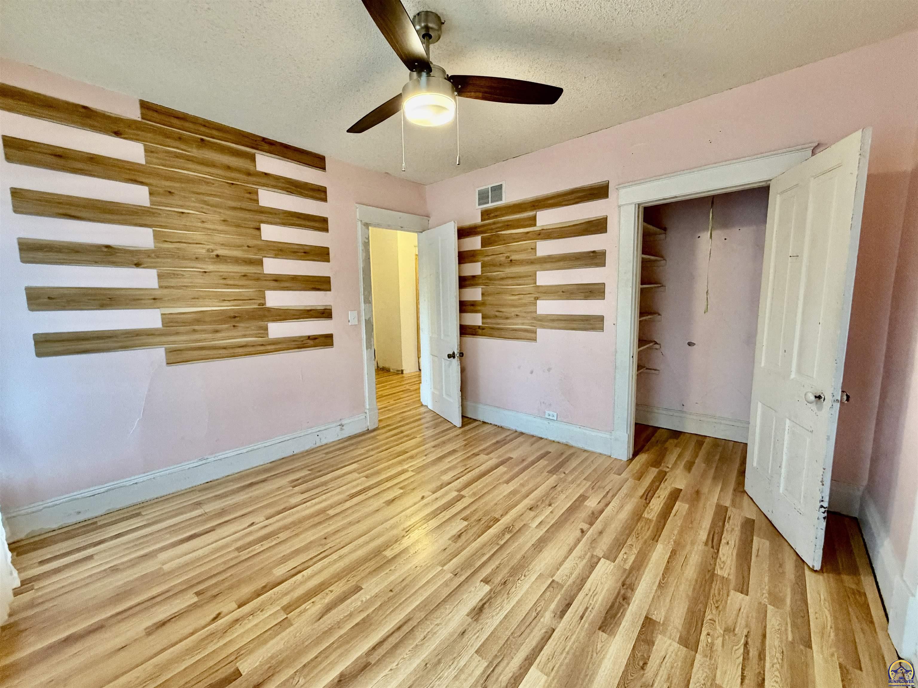 1706 Southwest 15th Street Topeka, KS 66604 - Photo 11 of 16