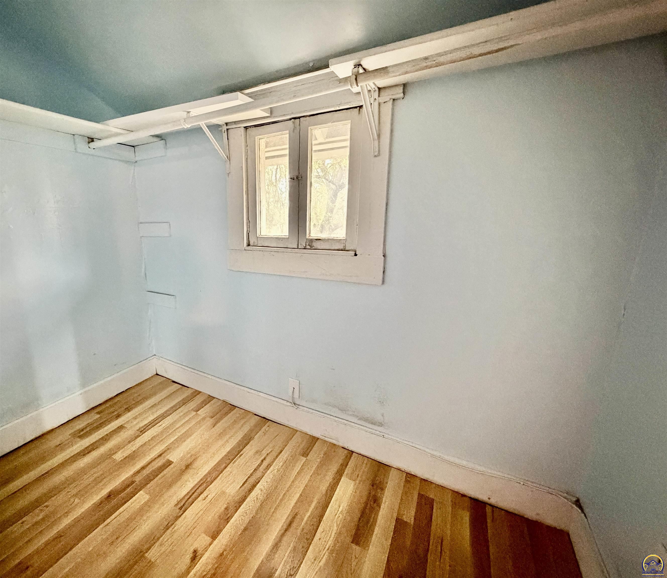 1706 Southwest 15th Street Topeka, KS 66604 - Photo 15 of 16