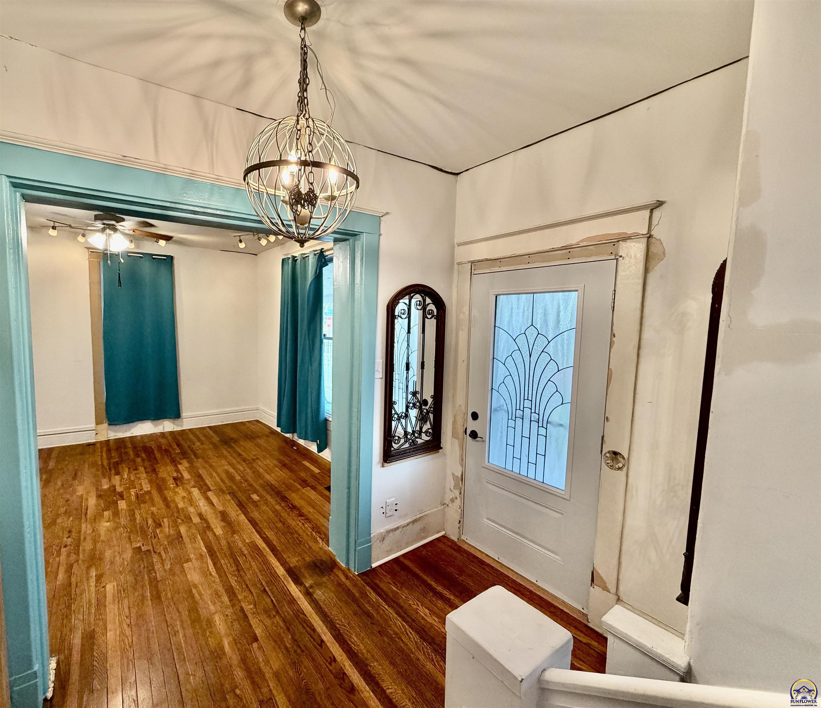 1706 Southwest 15th Street Topeka, KS 66604 - Photo 4 of 16