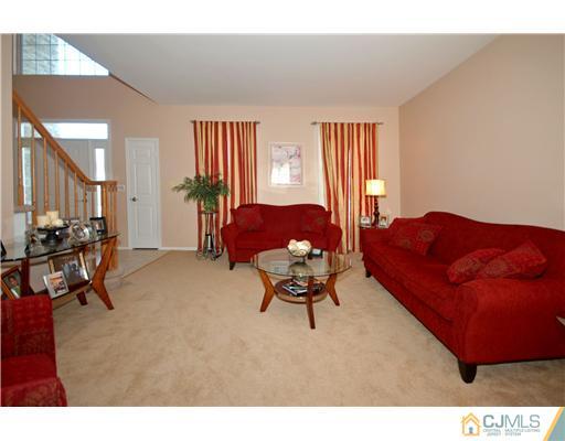 42 Stratton Road Old Bridge, NJ 07747 - Photo 4 of 10