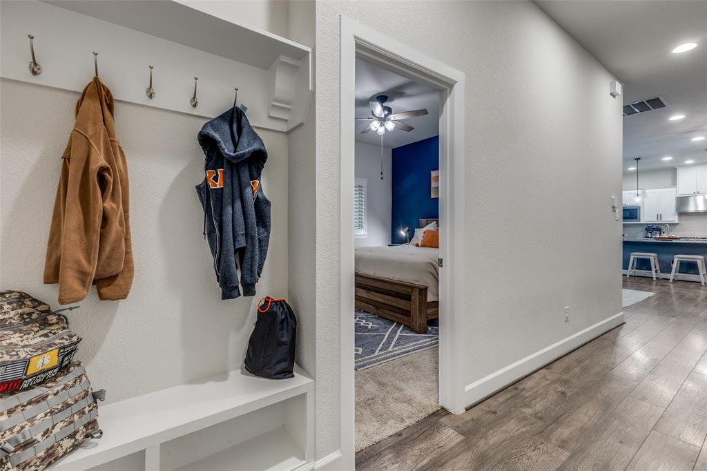 6816 Prompton Bend Irving, TX 75063 - Photo 13 of 38