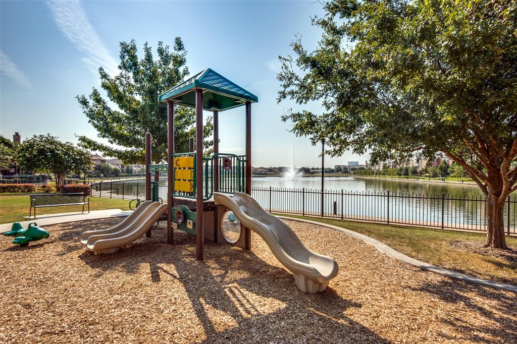 6816 Prompton Bend Irving, TX 75063 - Photo 34 of 38