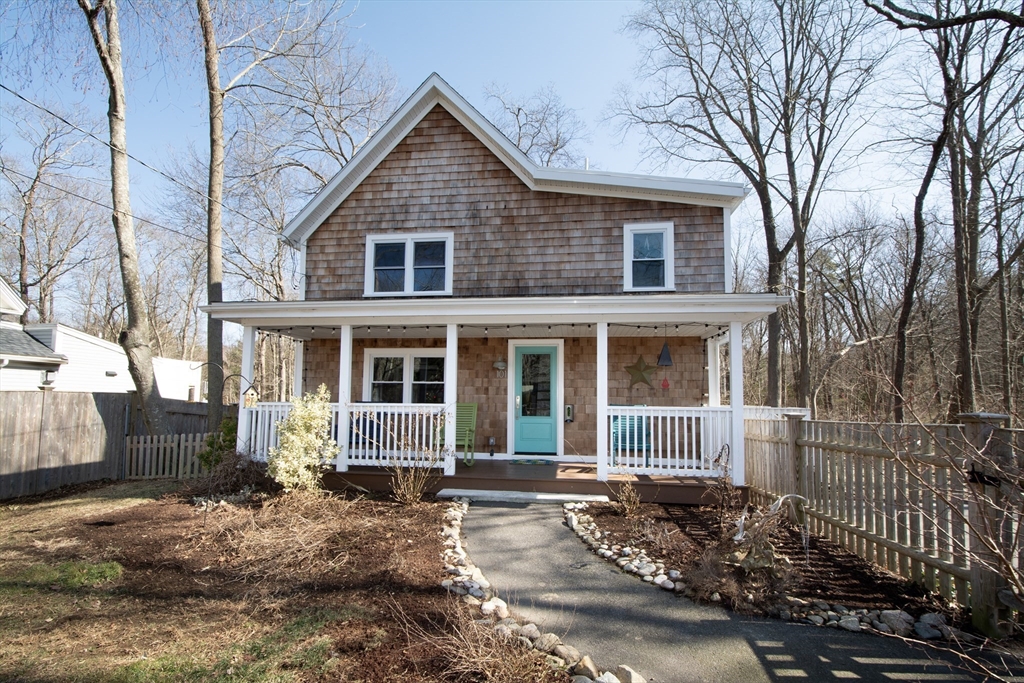 101 Booth Hill Road Scituate, MA 02066 - Photo 1 of 37 Gallery Image 1