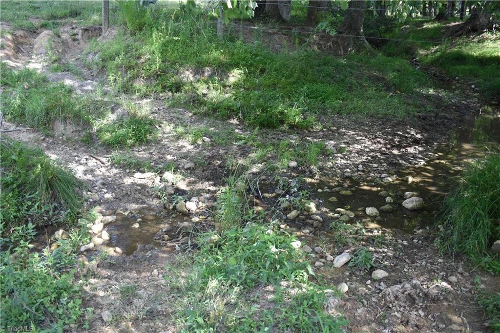 11 Oscar Calloway Road Thurmond, NC 28683 - Photo 6 of 20