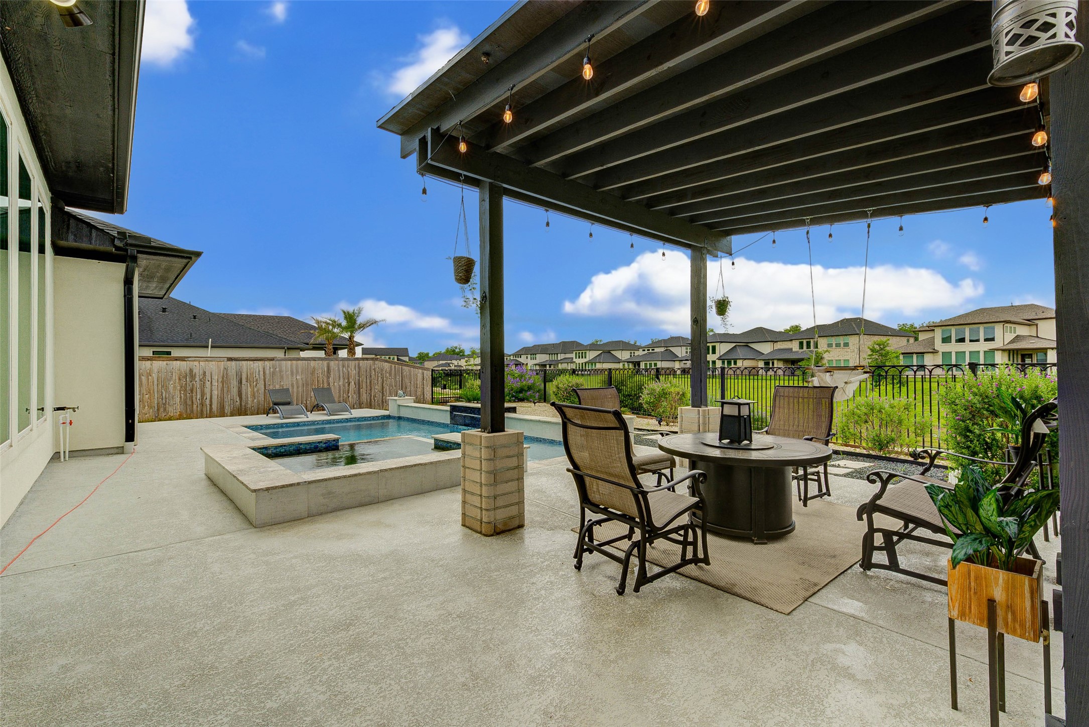 4822 Nolan Ridge Court Sugar Land, TX 77479 - Photo 38 of 45