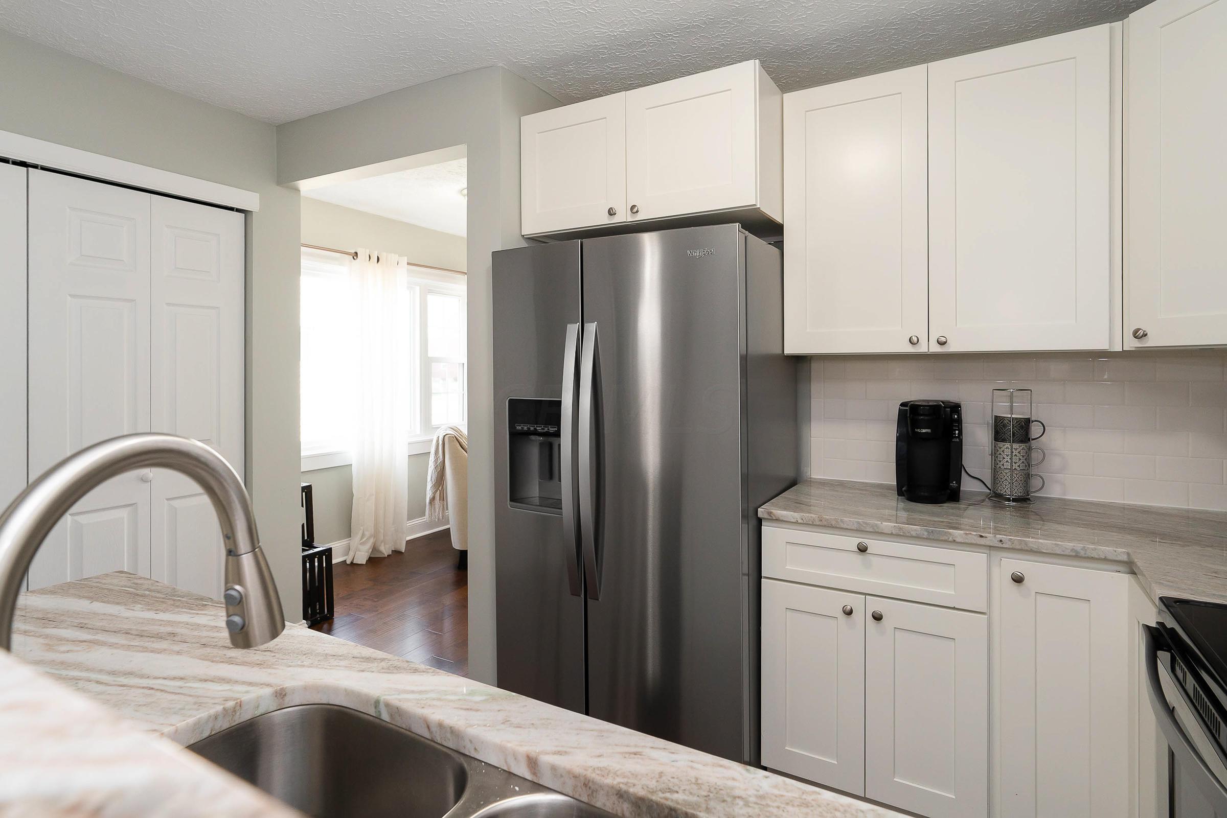 223 North Gould Road Columbus, OH 43209 - Photo 12 of 40