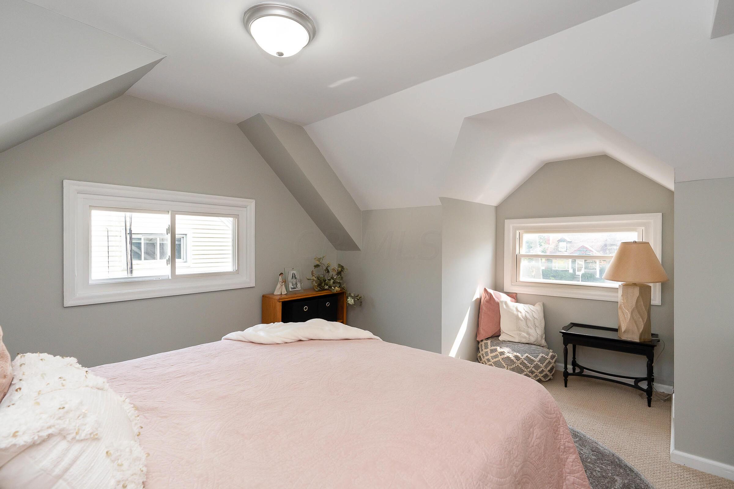 223 North Gould Road Columbus, OH 43209 - Photo 23 of 40