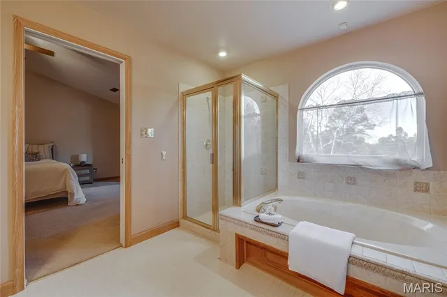 $1,000,000 | 107 Wildhorse Road, Farmington, MO 63640