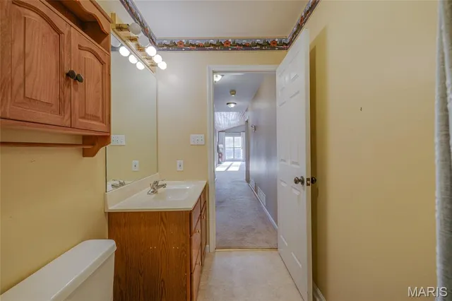 $1,000,000 | 107 Wildhorse Road, Farmington, MO 63640