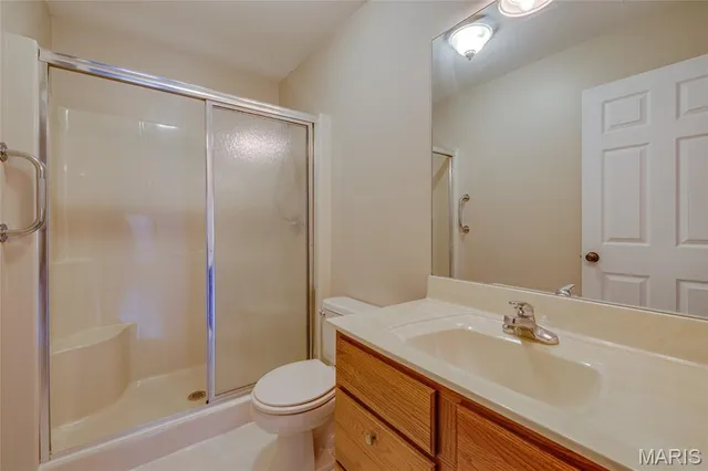 $1,000,000 | 107 Wildhorse Road, Farmington, MO 63640