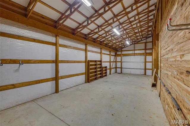 $1,000,000 | 107 Wildhorse Road, Farmington, MO 63640