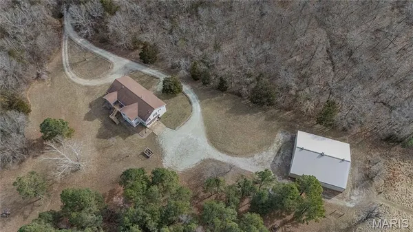 $925,000 | 107 Wildhorse Road, Farmington, MO 63640