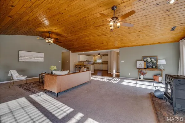 $925,000 | 107 Wildhorse Road, Farmington, MO 63640