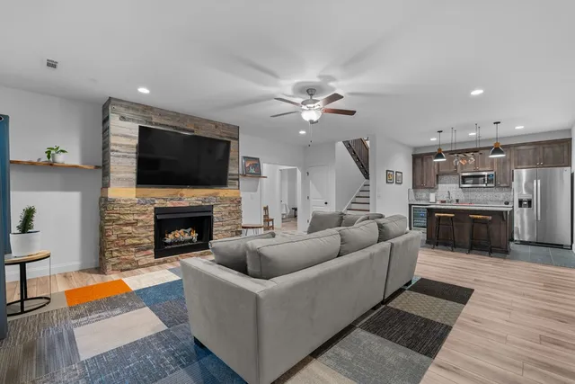 $949,000 | 1668 Deyton Drive, Blairsville, GA 30512