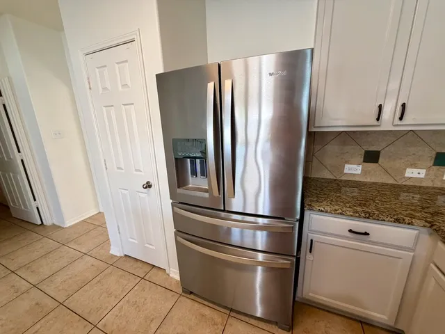 $2,200 | 26922 Henson Falls Drive, Katy, TX 77494