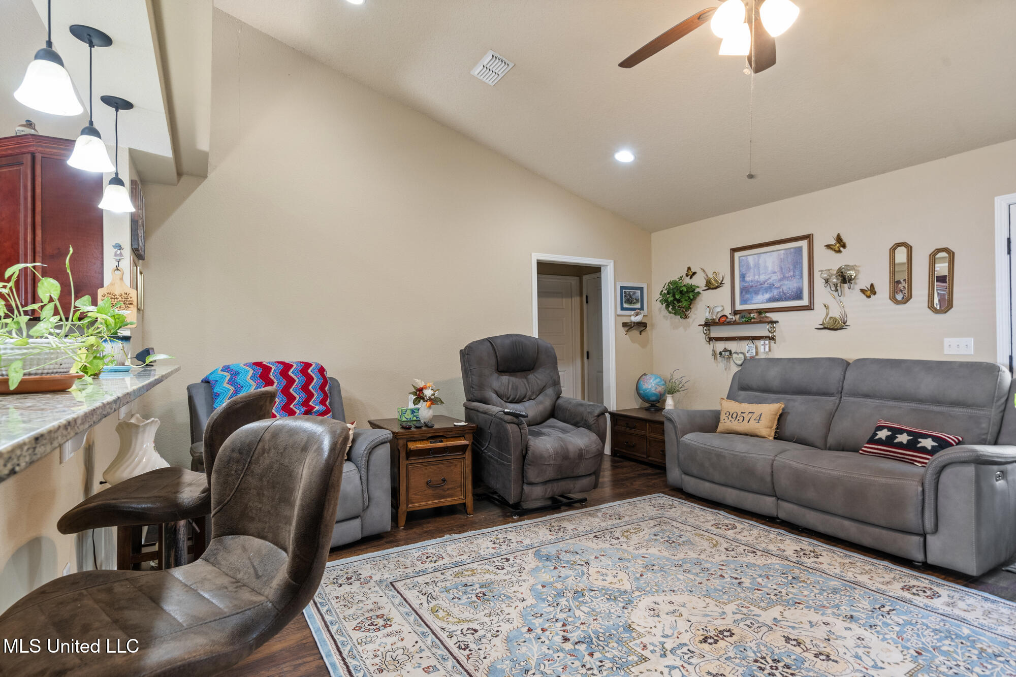 19496 Rudd Drive Saucier, MS 39574 - Photo 5 of 29 living