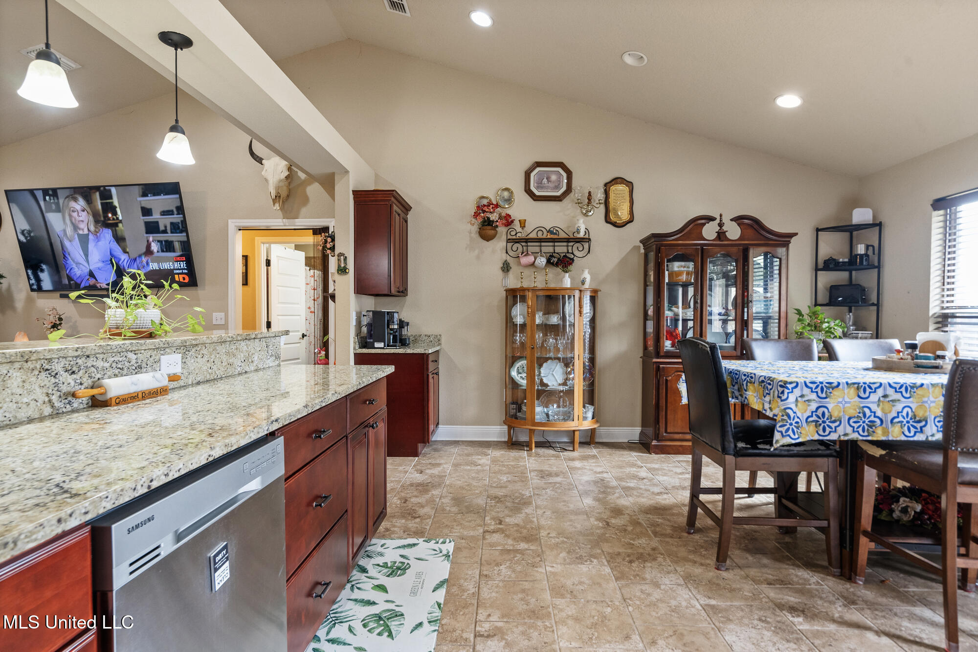 19496 Rudd Drive Saucier, MS 39574 - Photo 10 of 29 kitchen