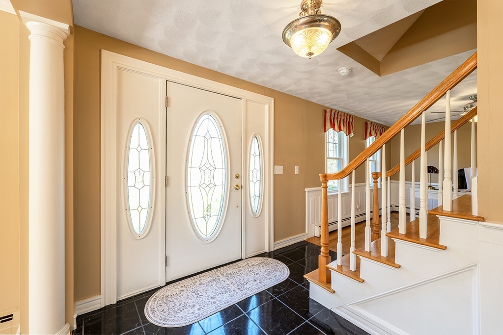 91 Scribner Road Tyngsboro, MA 01879 - Photo 13 of 42 Gallery Image 13