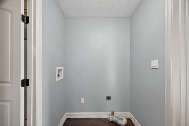 $1,200,000 | 16809 Market Street, Channelview, TX 77530