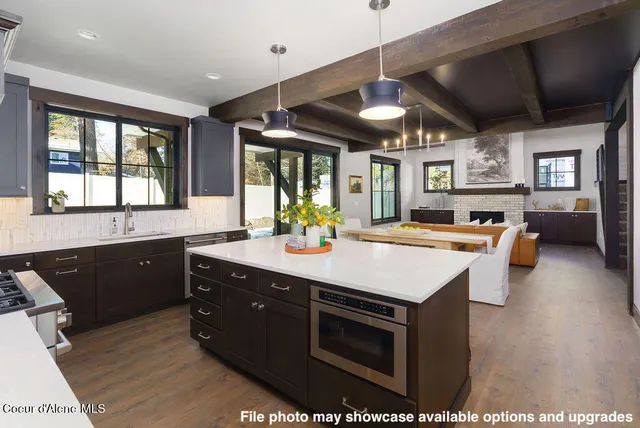 $1,188,770 | 1003 East Steeple Chase Road, Hayden, ID 83835