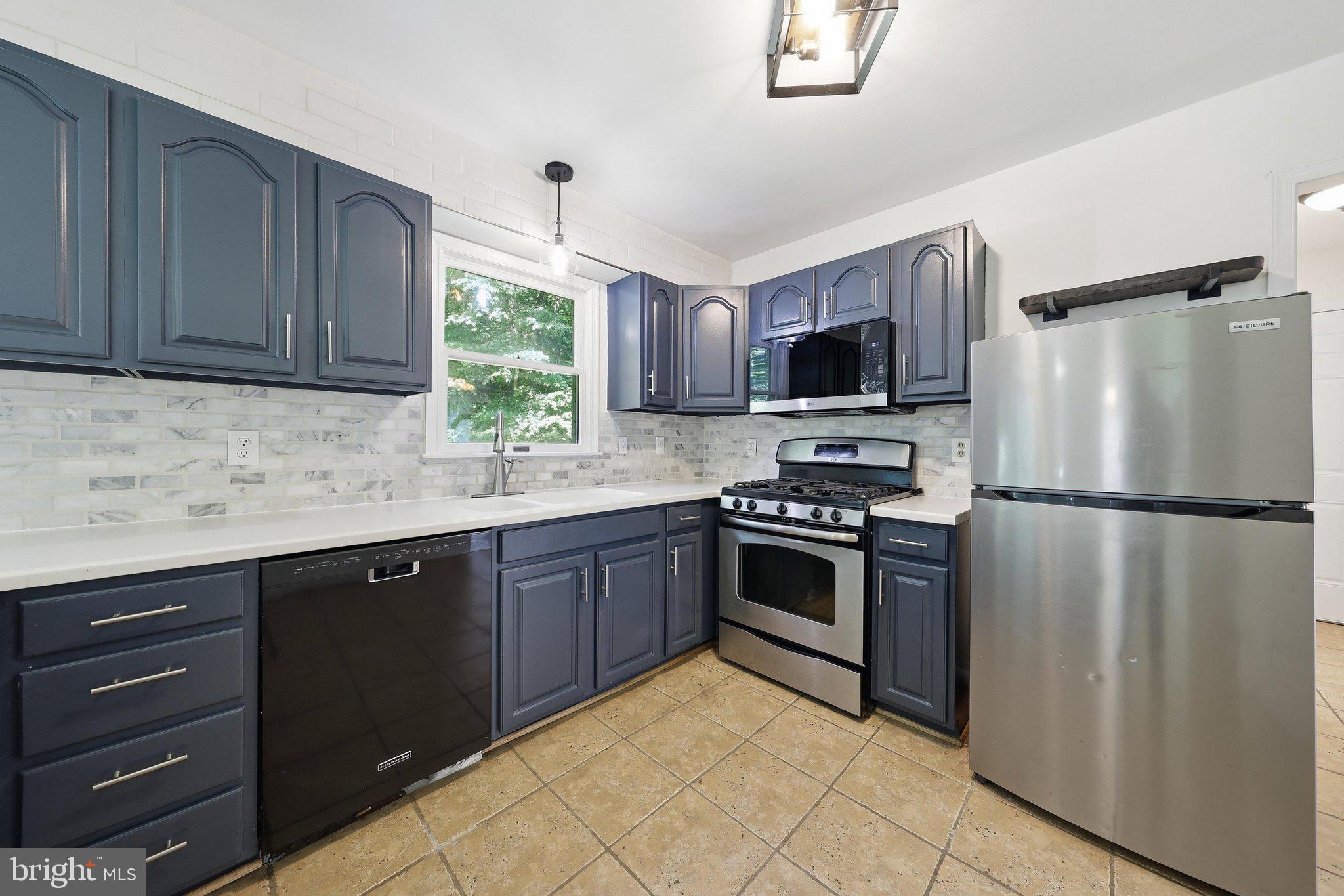 4206 Basford Road Frederick, MD 21703 - Photo 10 of 55 kitchen