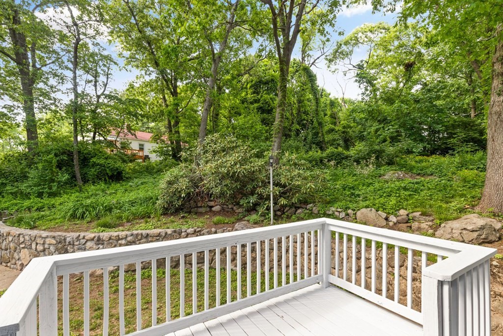 16 Catalina Road Lynn, MA 01905 - Photo 26 of 30 Gallery Image 26