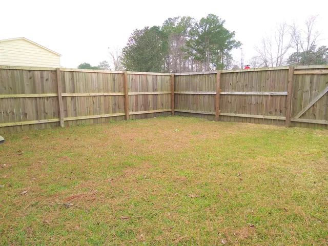 $1,950 | 101 Mulberry Drive, Summerville, SC 29486