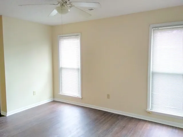 $1,950 | 101 Mulberry Drive, Summerville, SC 29486