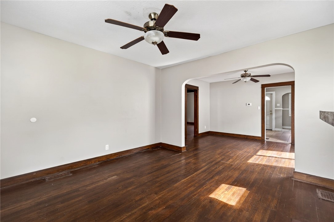 214 Geneva Road Dayton, OH 45417 - Photo 8 of 32 Gallery Image 8