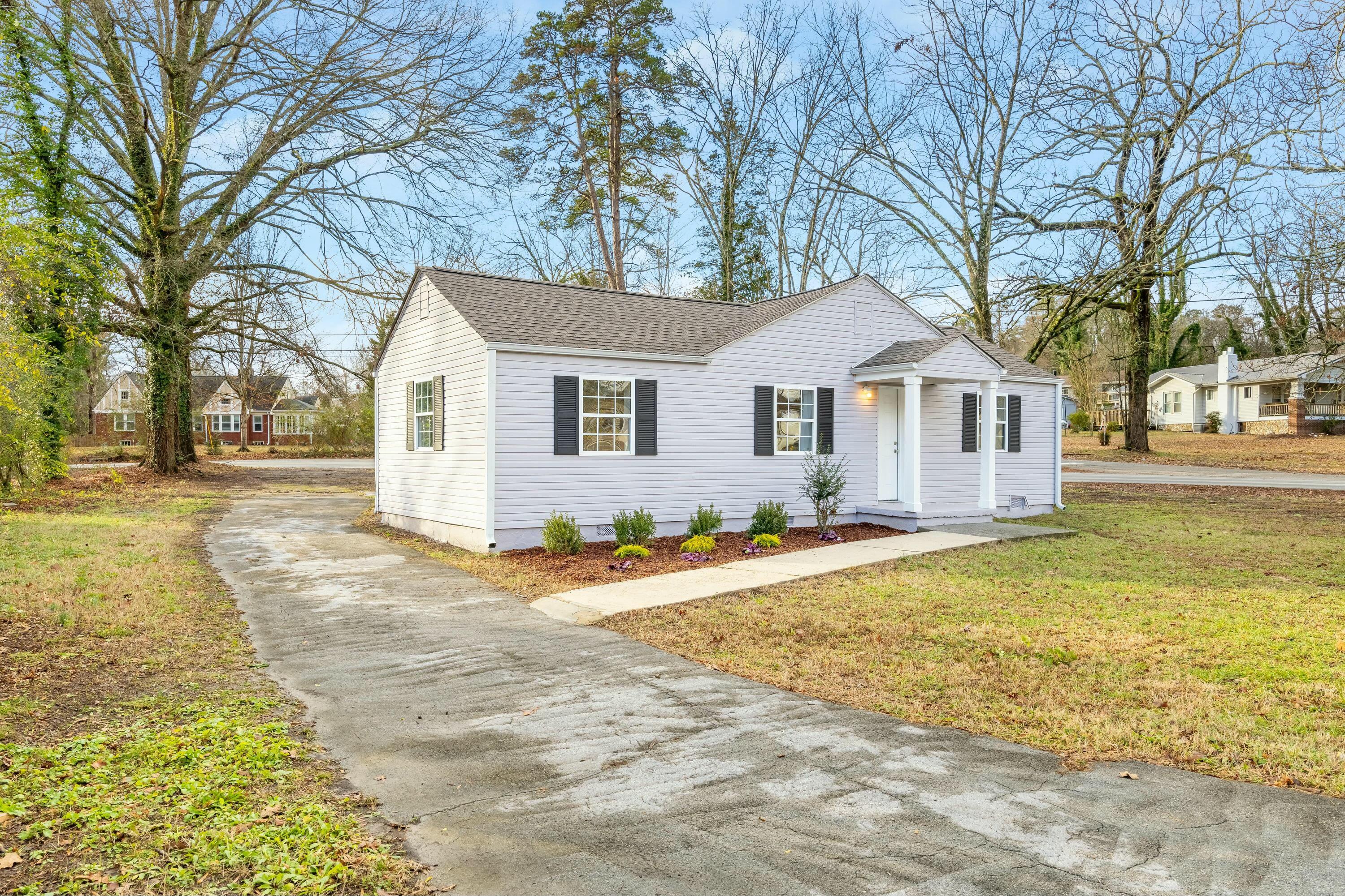 146 West State Line Road Rossville, GA 30741 - Photo 3 of 31 tempImage6vLamv