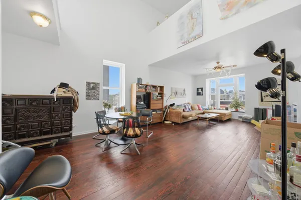 $2,700 | 903 West 19th Street, Unit 3, Chicago, IL 60608